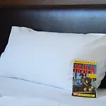 Motel Plus Schoenefeld アパートホテル