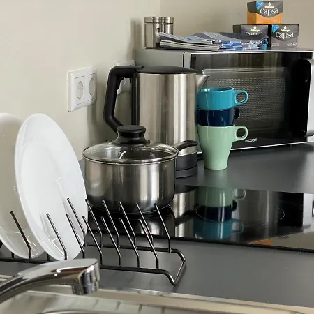 Motel Plus Schoenefeld Apart Otel