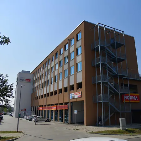 Motel Plus Schoenefeld