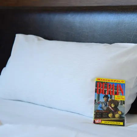 Motel Plus Schoenefeld Апарт-отель