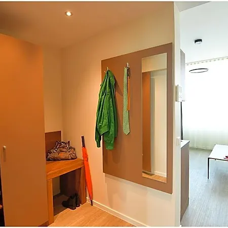 Апарт-отель Motel Plus Schoenefeld Шёнефельд