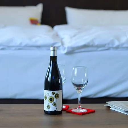 Motel Plus Schoenefeld Шёнефельд