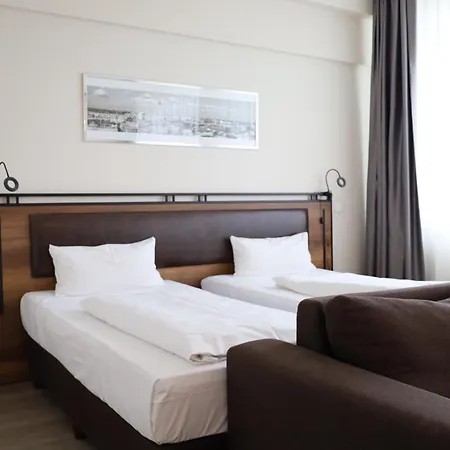 Aparthotel Motel Plus Schoenefeld Schoenefeld