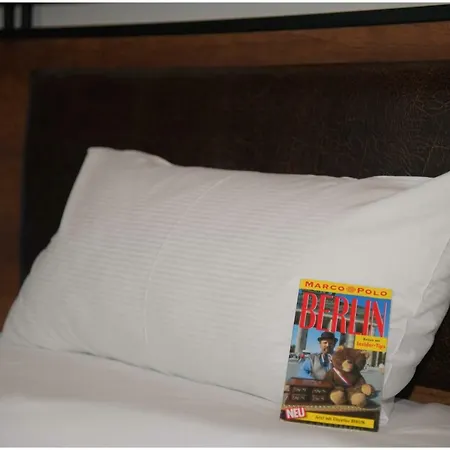 Motel Plus Schoenefeld Apart Otel