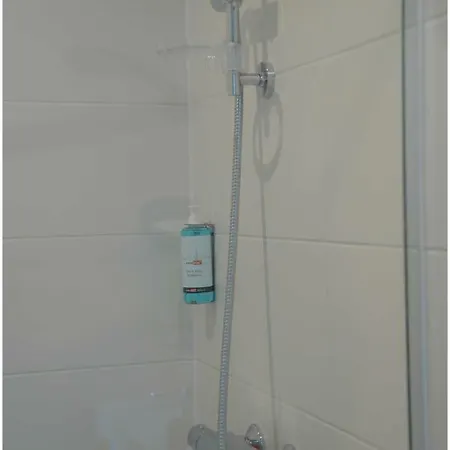 Motel Plus Schoenefeld شقة فندقية 3*