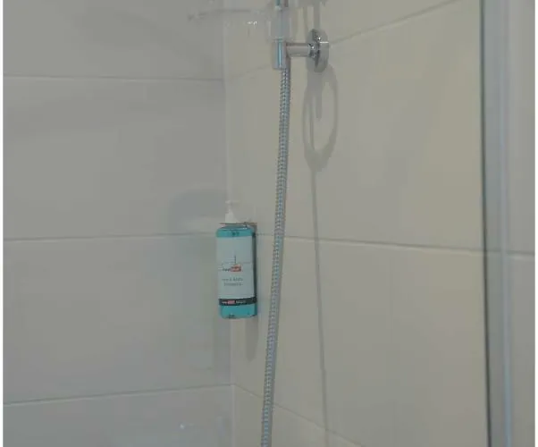 Motel Plus Schoenefeld شقة فندقية 3*